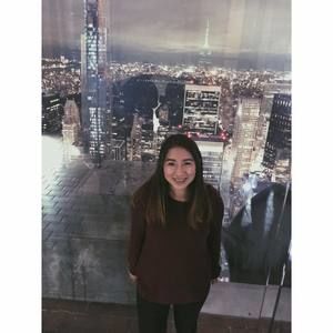 Meet your Posher, Andrea